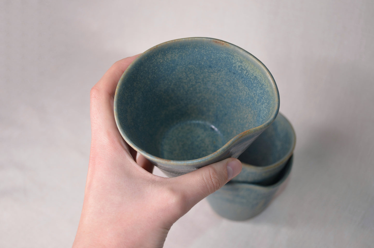 OCEAN BLUE TULIP MUG