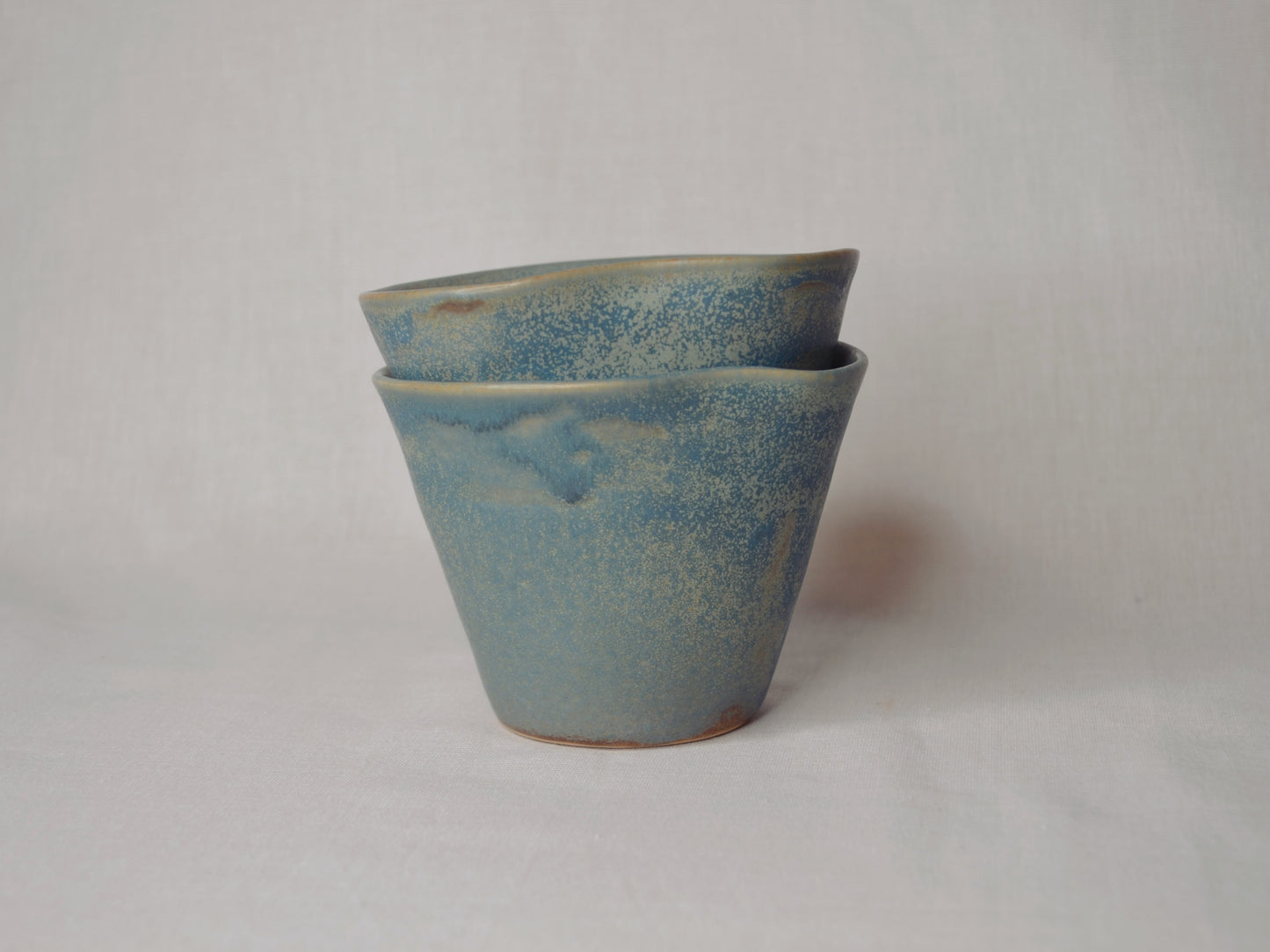 OCEAN BLUE TULIP MUG