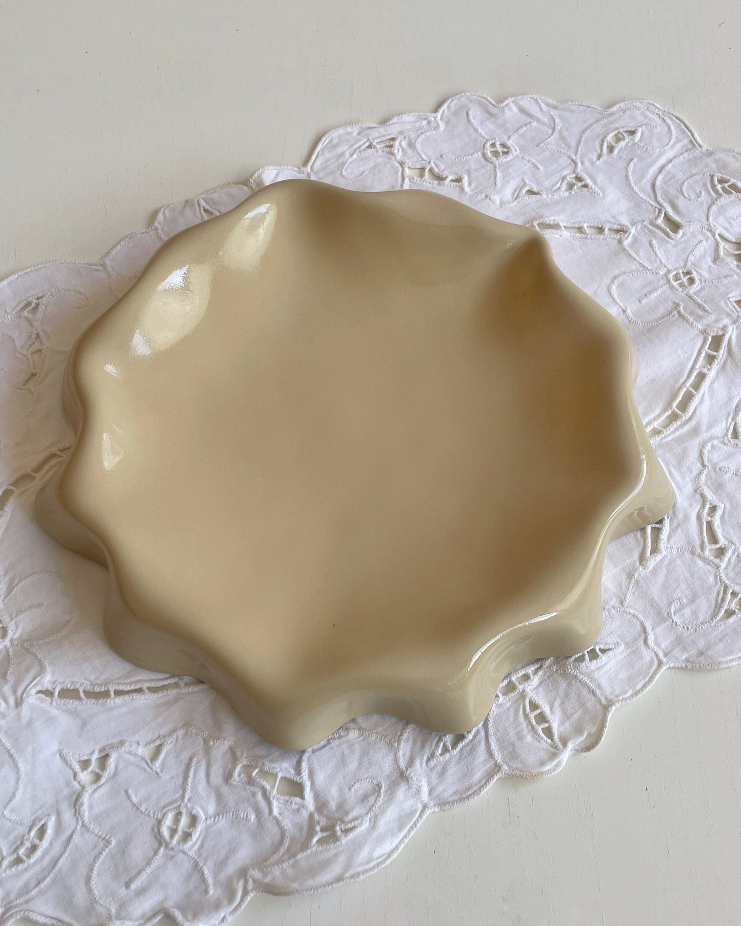 MELTED BUTTER PLATE