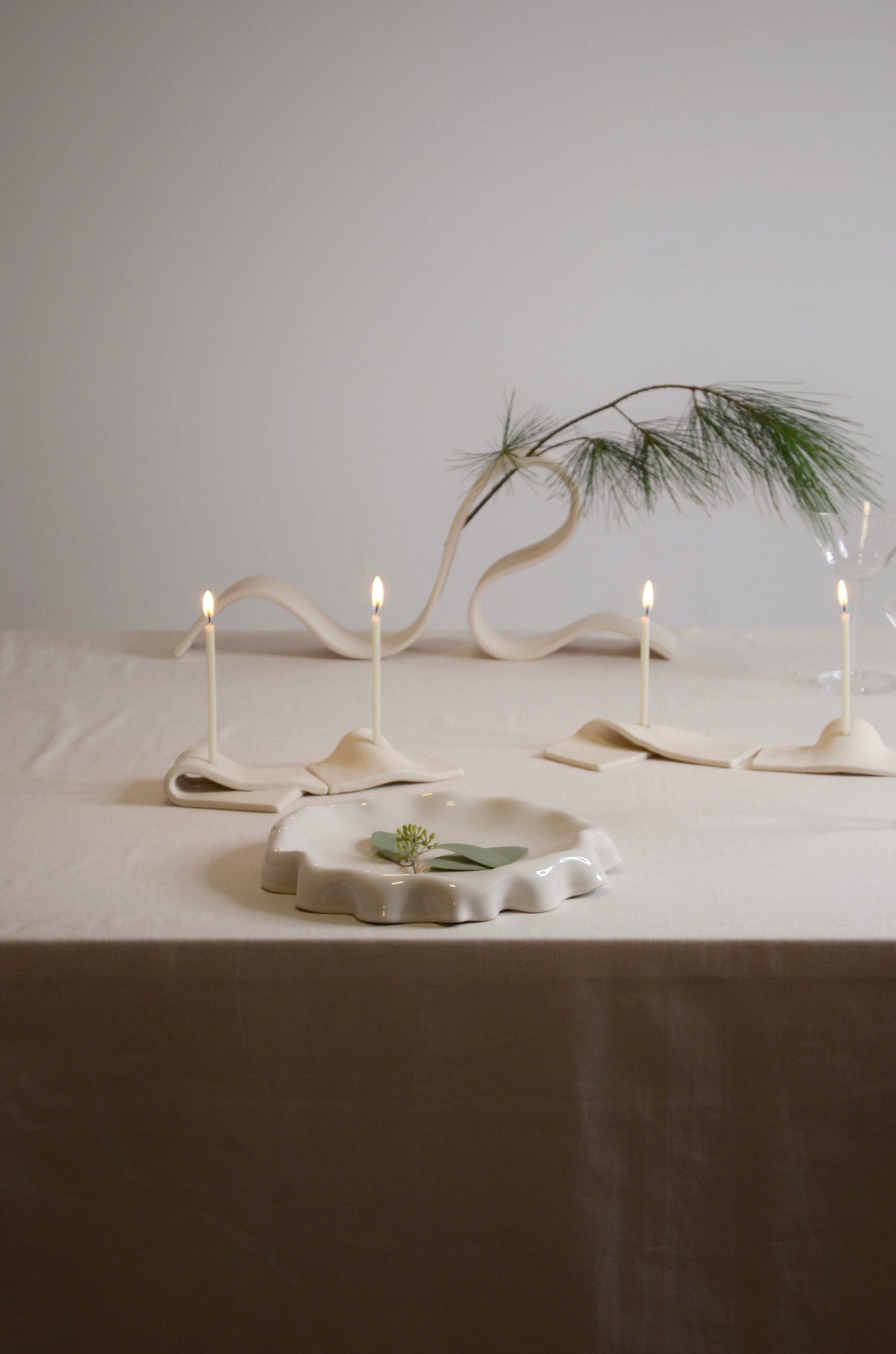 OFF WHITE GREAT COMPANY CANDLEHOLDER