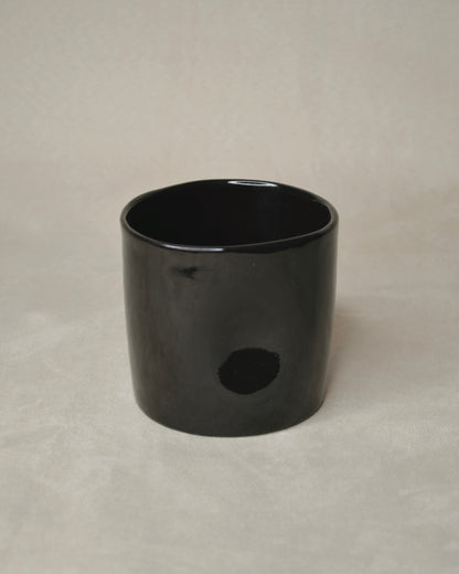 BLACK SNUG MUG