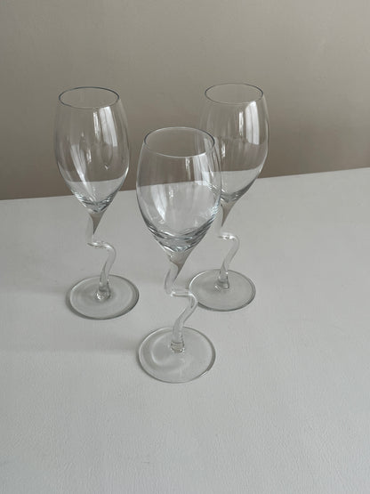 CHAMPAGNE WAVY GLASSES