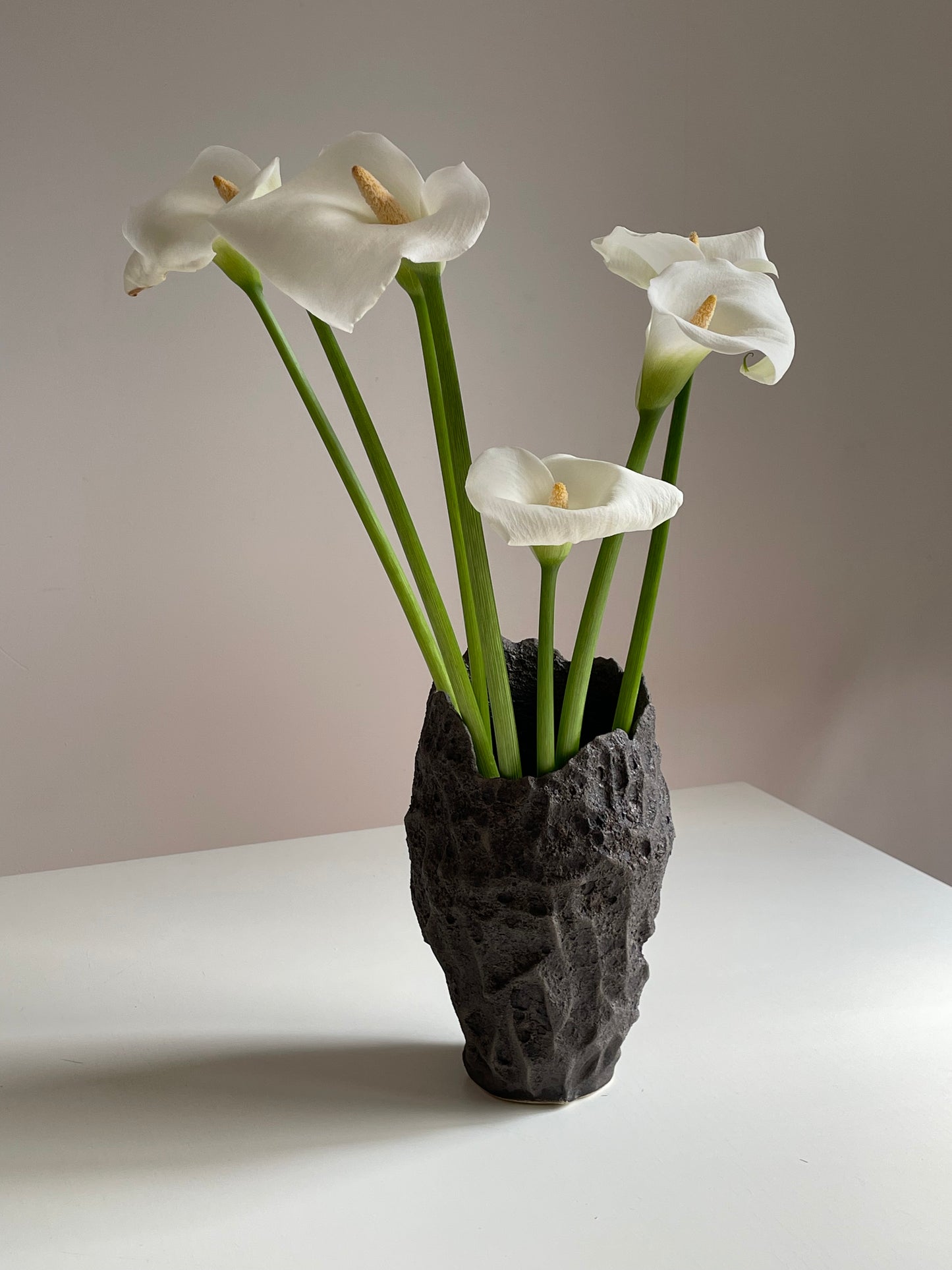 REBIRTH VASE